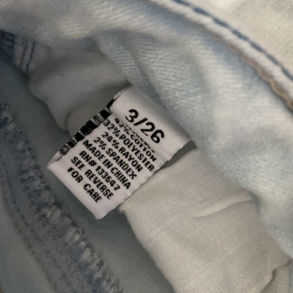 Light blue jeans - Picture 4 of 4